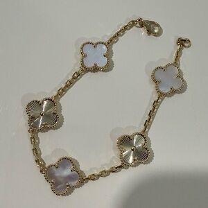 Clover Bracelet - Real 925 Silver.